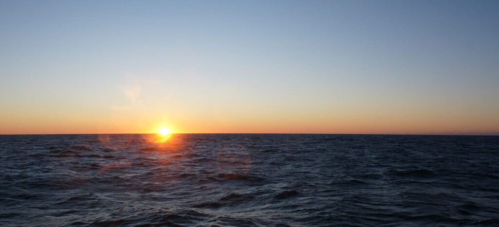 Sunrise on the ocean horizon